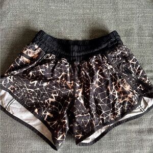 Geometric LuluLemon Women's Shorts